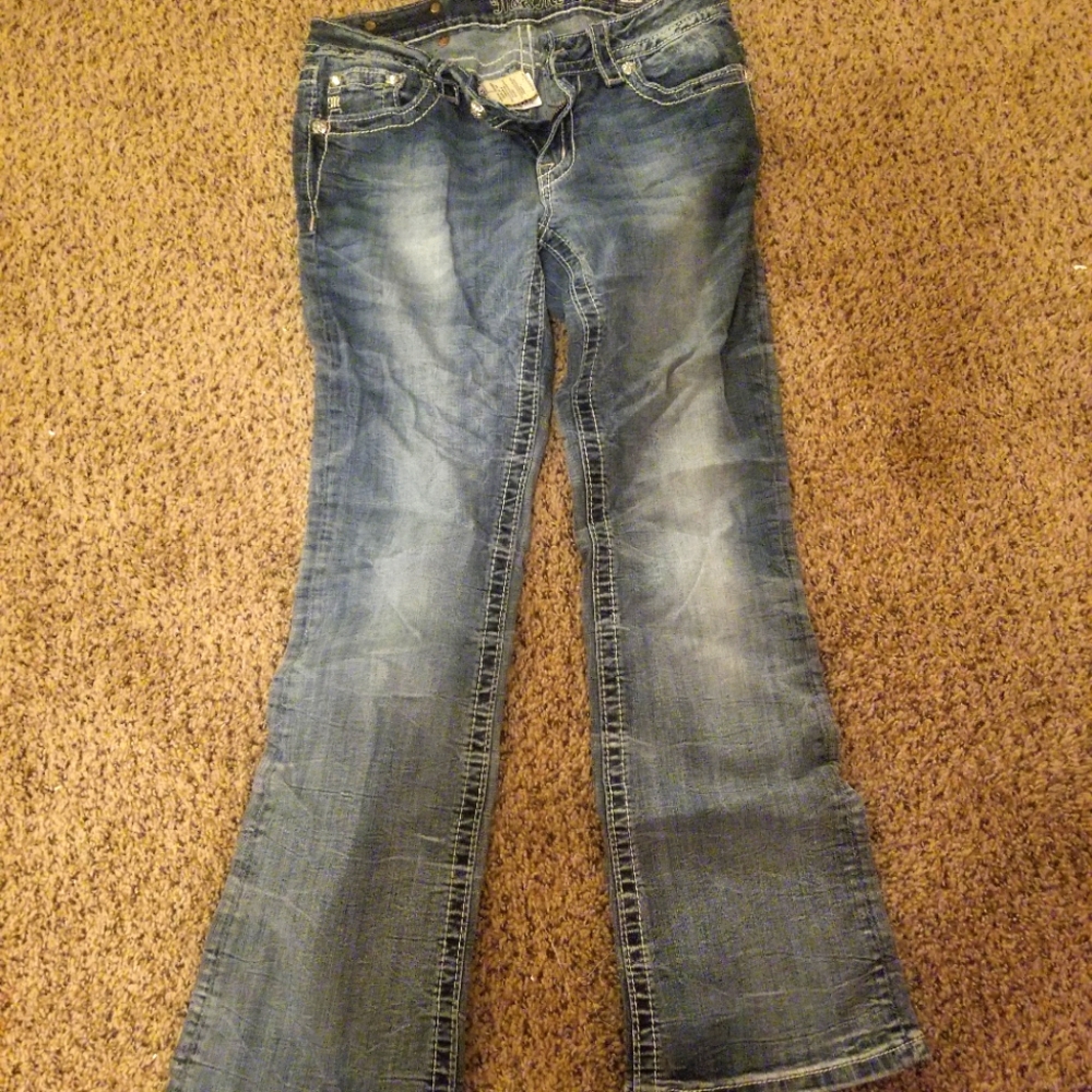 Miss Me Jeans size 29. Inseam 31